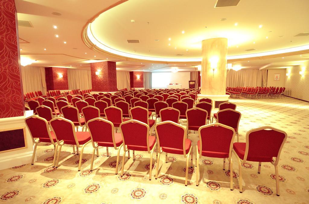 Lamos Resort Hotel & Convention Center Kumkuyu Exteriör bild
